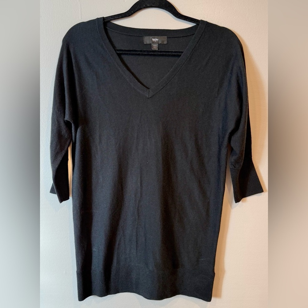 Mossimo Supply Co V-Neck Black Soft Knit Sweater Quarter Sleeves Women's Size XS